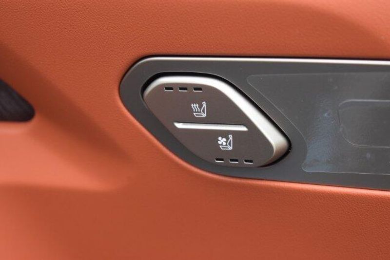 New 2027 Kia Telluride Hybrid SX PrestigeImage 14