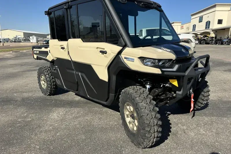 New 2025 CAN-AM DEFENDER MAX LIMITED CAB HD10 DESERT TAN AND STEALTH BLACK 
