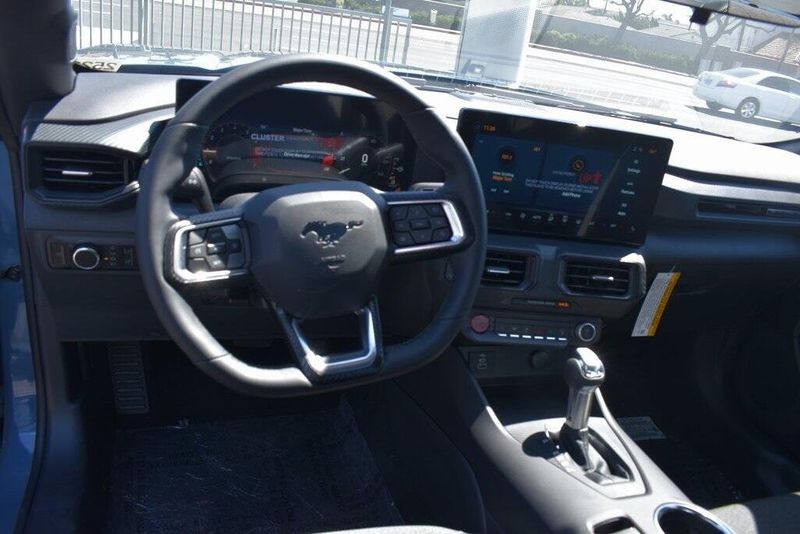 New 2025 Ford Mustang EcoBoostImage 9
