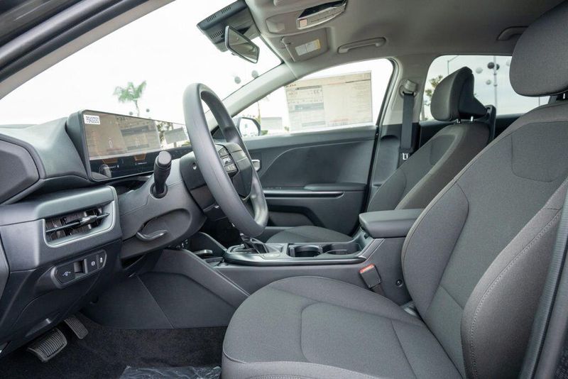 Used 2026 Kia K5 LXSImage 11