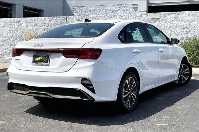 Used 2023 Kia Forte LXSImage 13