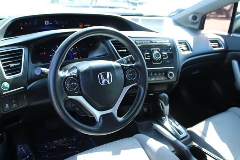 2015 Honda Civic LXImage 12