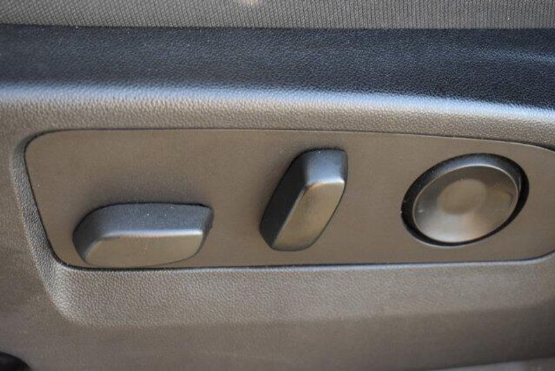 Used 2022 Chevrolet Silverado 1500 LTImage 24