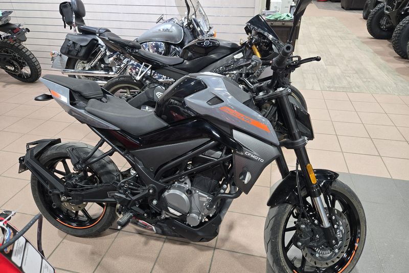 2023 CFMOTO 300NK CF300US 