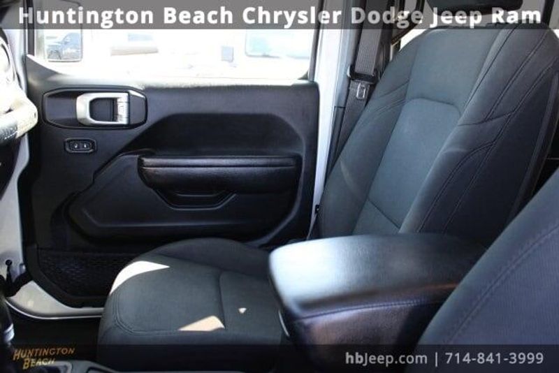 2022 Jeep Wrangler Unlimited Sport SImage 31