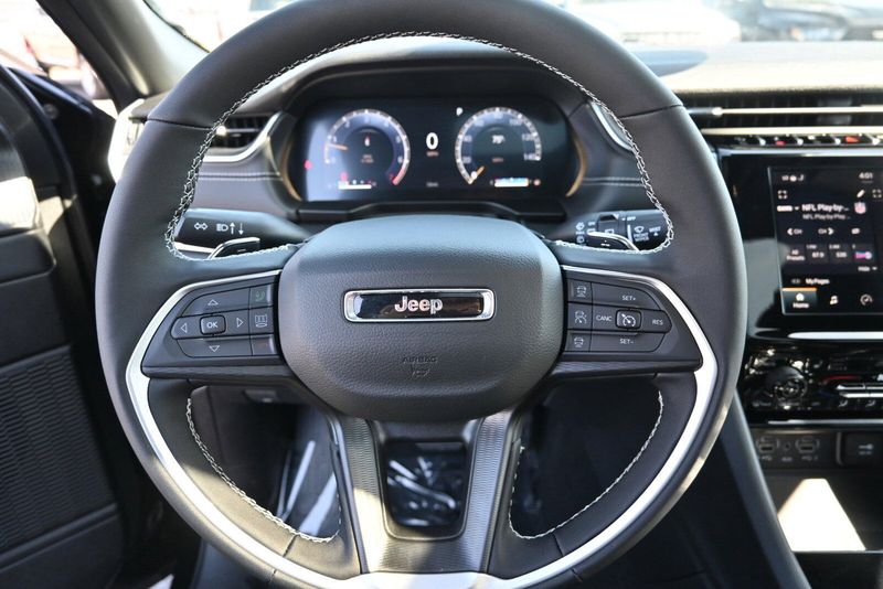 2025 Jeep Grand Cherokee L Altitude XImage 22