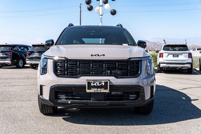 New 2026 Kia Sorento X-Line SX PrestigeImage 2