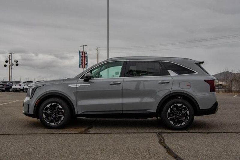 2025 Kia Sorento SImage 4