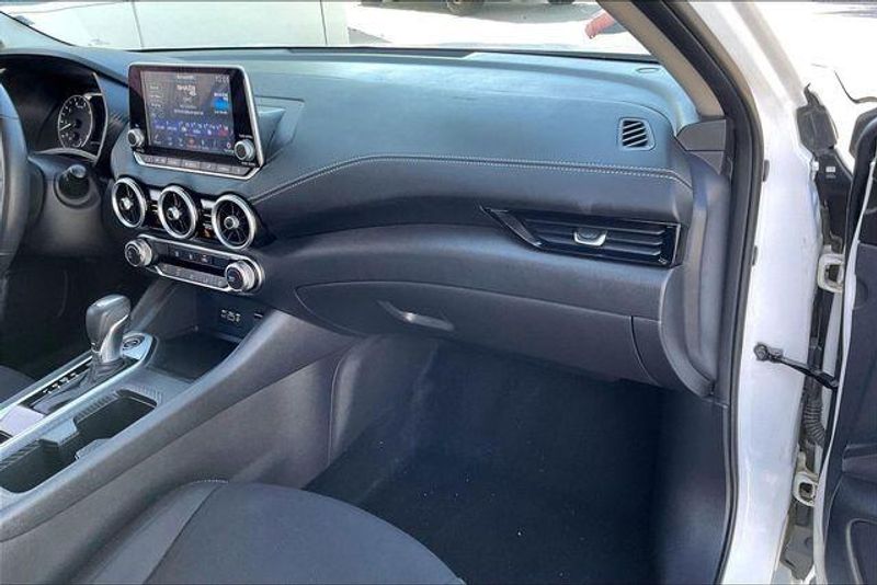 Used 2023 Nissan Sentra SVImage 16