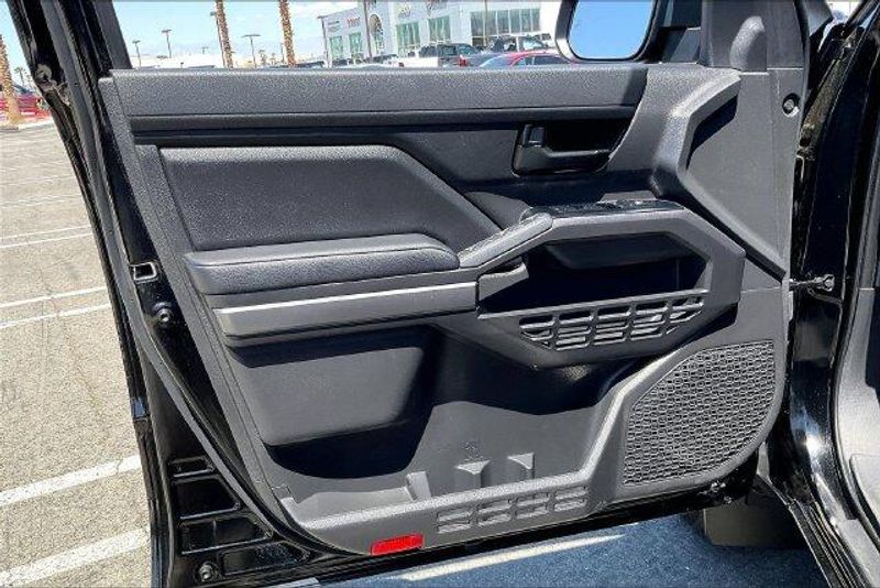 Used 2026 Toyota Tacoma SR5Image 22
