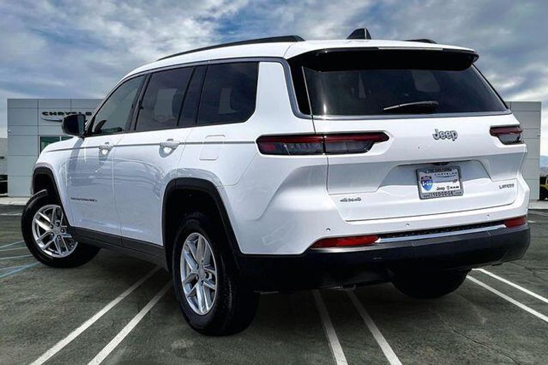 Used 2025 Jeep Grand Cherokee L LaredoImage 10