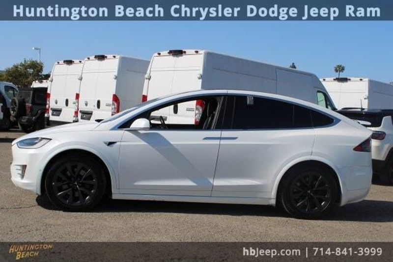 2017 Tesla Model X 75DImage 10