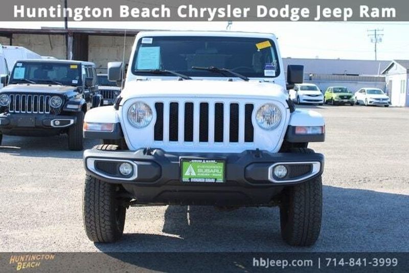 2020 Jeep Wrangler Unlimited SaharaImage 2