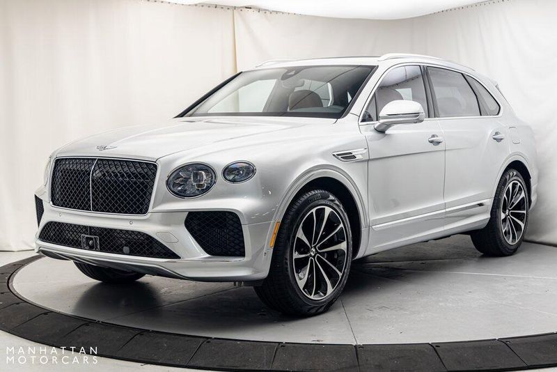 2024 Bentley Bentayga Image 1