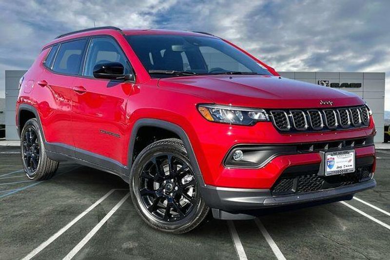 New 2026 Jeep Compass Latitude Altitude 4x4Image 14
