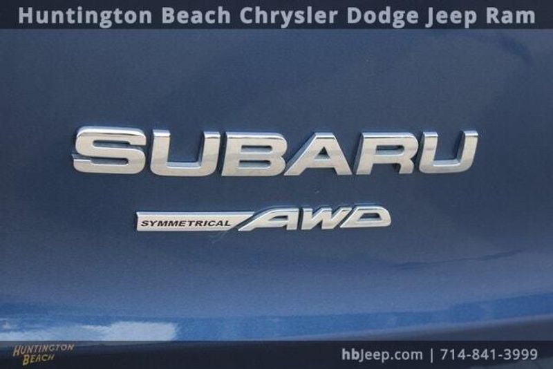 2021 Subaru Ascent TouringImage 9