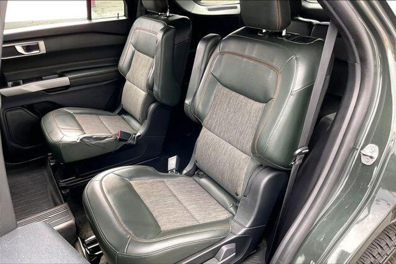 Used 2022 Ford Explorer TimberlineImage 25