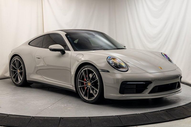 2024 Porsche 911 Carrera 4SImage 7