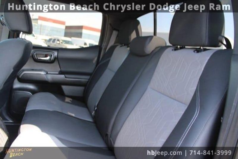 2023 Toyota Tacoma TRD SportImage 42