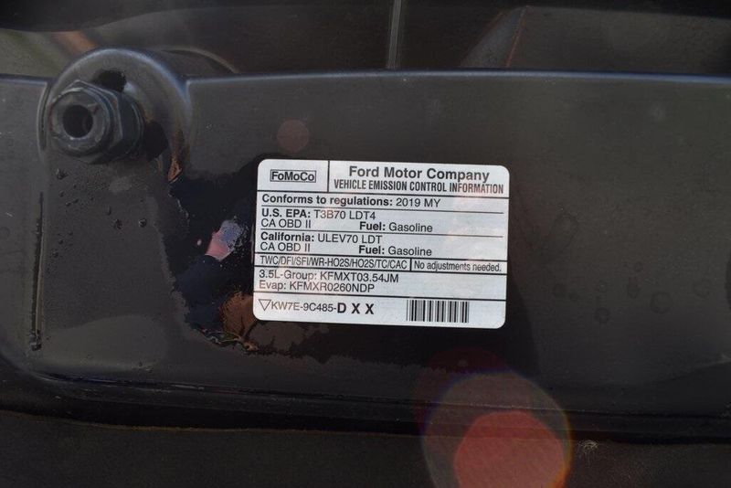 2019 Ford F-150 RaptorImage 27