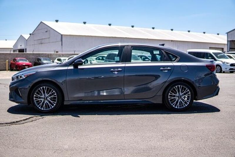 Used 2023 Kia Forte GT-LineImage 4
