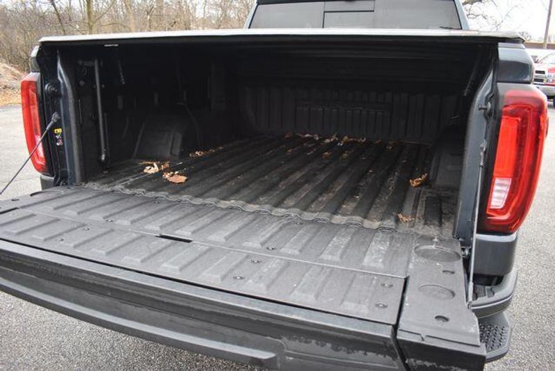 Used 2021 GMC Sierra 1500 DenaliImage 25