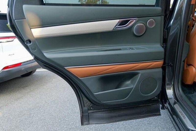 2025 Genesis GV80 3.5T Prestige photo 22