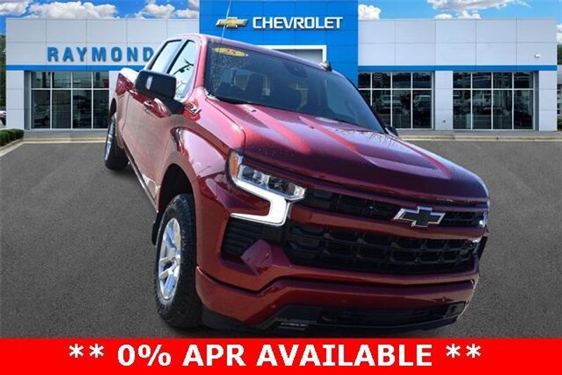 New 2025 Chevrolet Silverado 1500 RSTImage 8