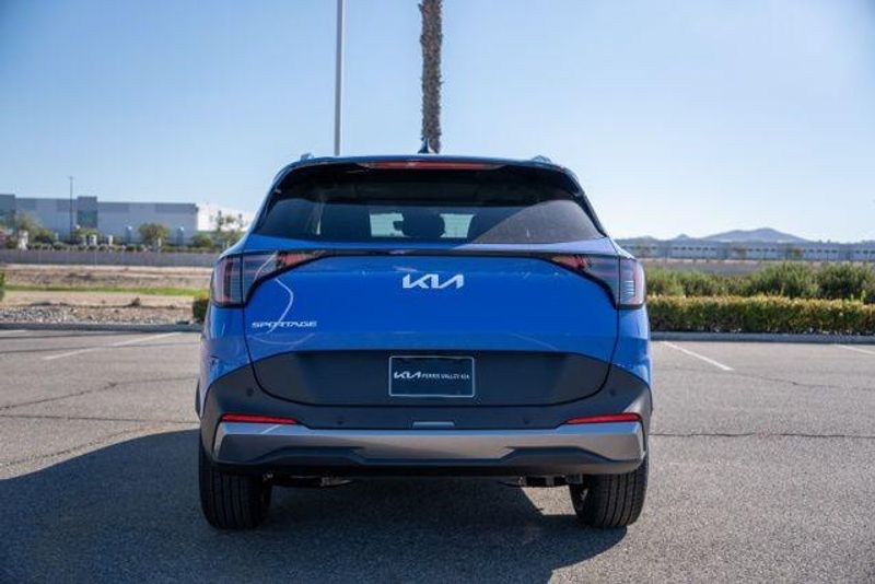 New 2026 Kia Sportage EXImage 6