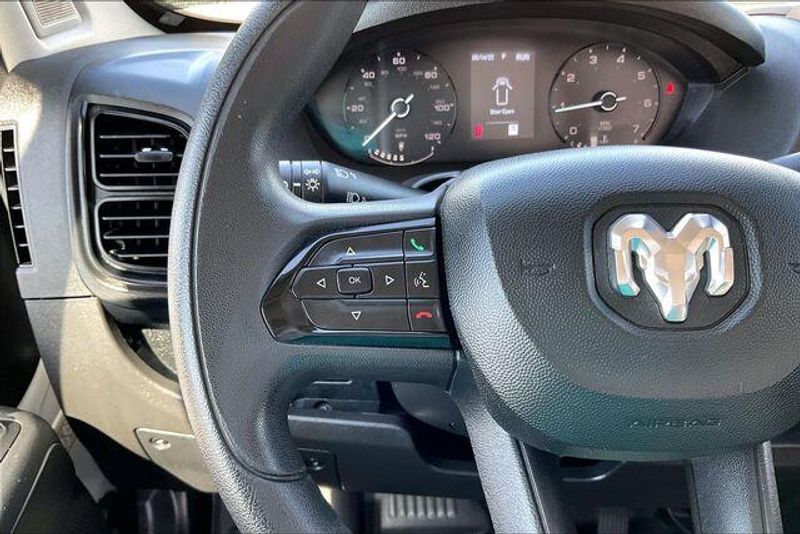 Used 2025 RAM ProMaster 2500 High RoofImage 18
