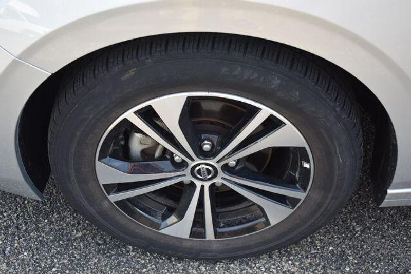 Used 2023 Nissan Sentra SVImage 15