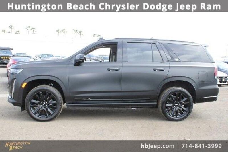 2023 Cadillac Escalade Sport PlatinumImage 9