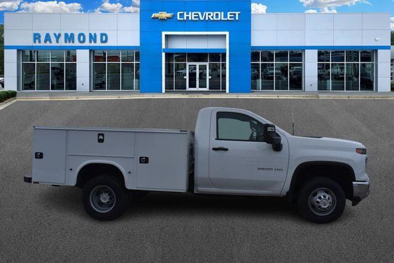 New 2025 Chevrolet Silverado 3500HD Work TruckImage 2