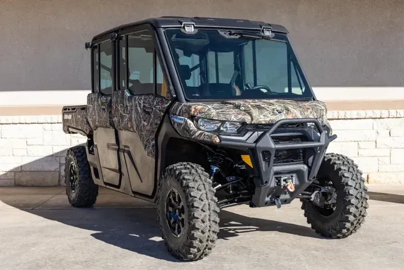 2025 CAN-AM DEFENDER MAX LIMITED CAB HD10 WILDLAND CAMO 