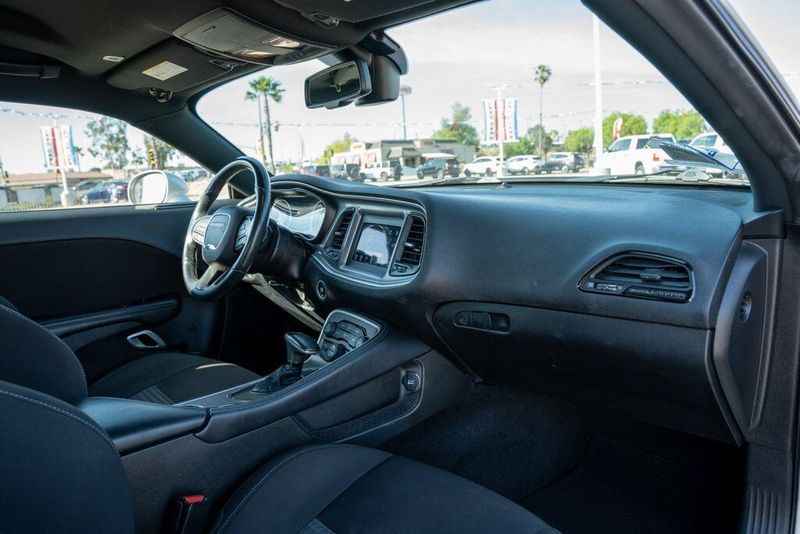 Used 2022 Dodge Challenger GTImage 15