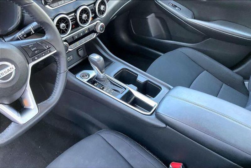 Used 2023 Nissan Sentra SVImage 17