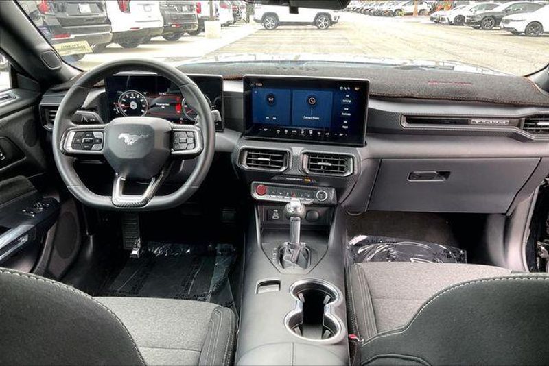Used 2025 Ford Mustang EcoBoostImage 13