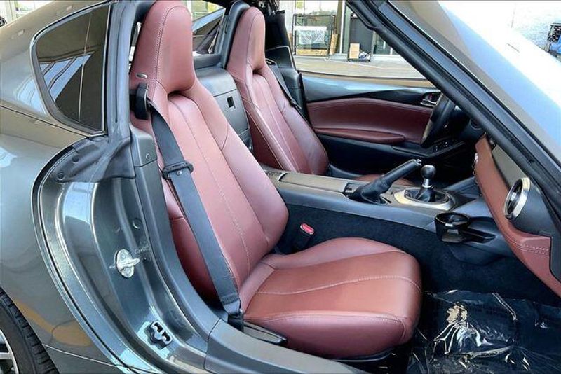 Used 2019 Mazda MX-5 Miata RF Grand TouringImage 6