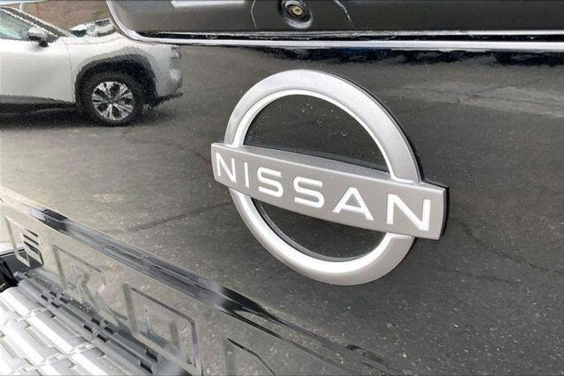 Used 2023 Nissan Frontier SVImage 31
