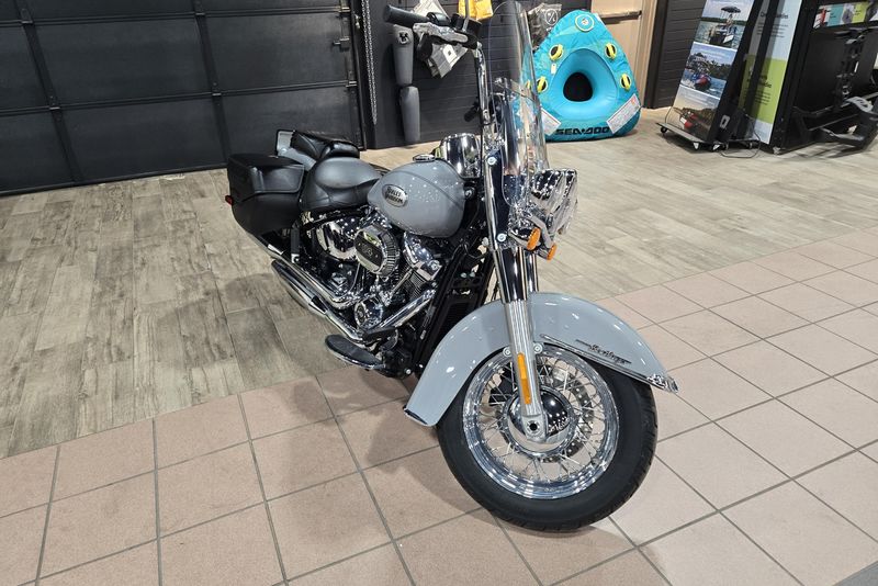 2024 HARLEY SOFTAIL HERITAGE CLASSIC 114 