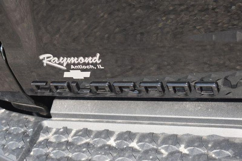 New 2026 Chevrolet Colorado Work TruckImage 17
