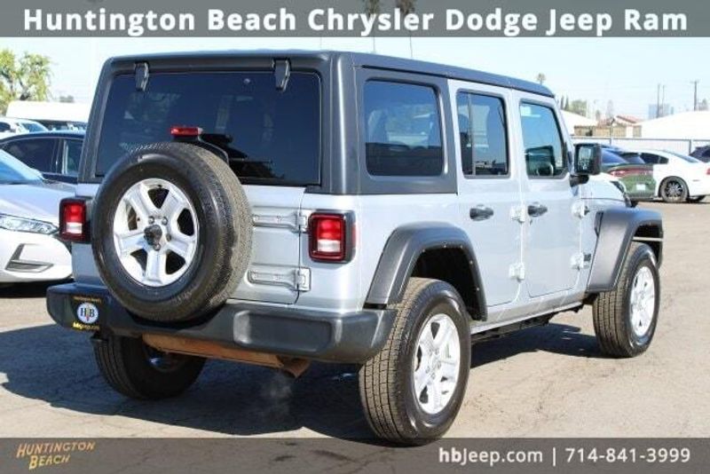 2022 Jeep Wrangler Unlimited Sport SImage 5