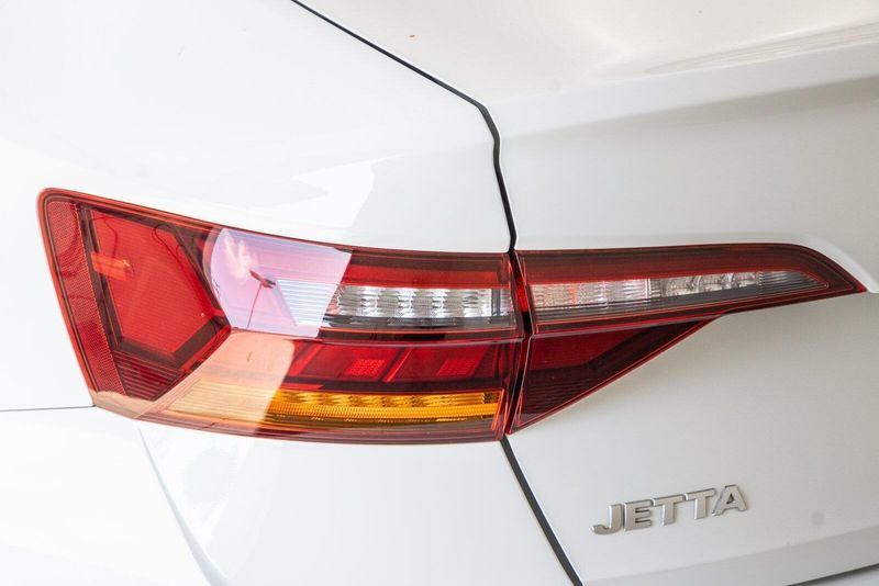 2019 Volkswagen Jetta SELImage 9