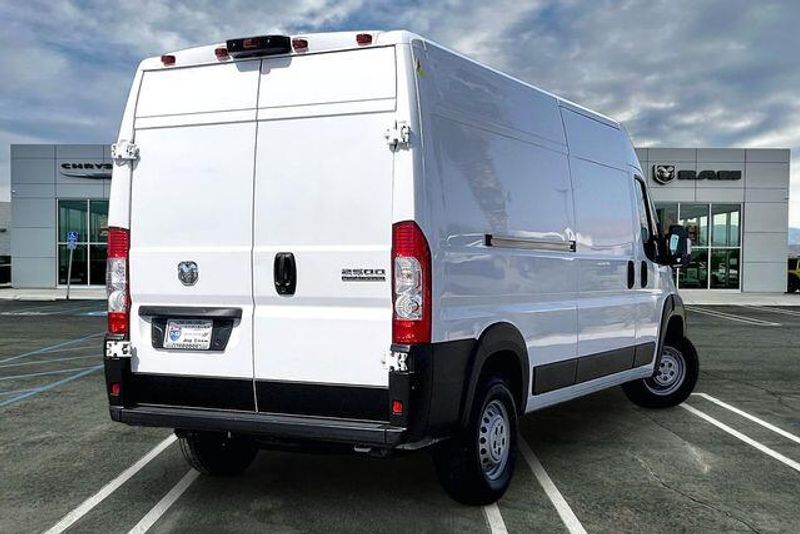 Used 2025 RAM ProMaster 2500 High RoofImage 13