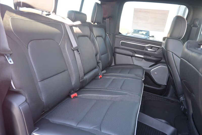 2025 RAM 1500 LaramieImage 13