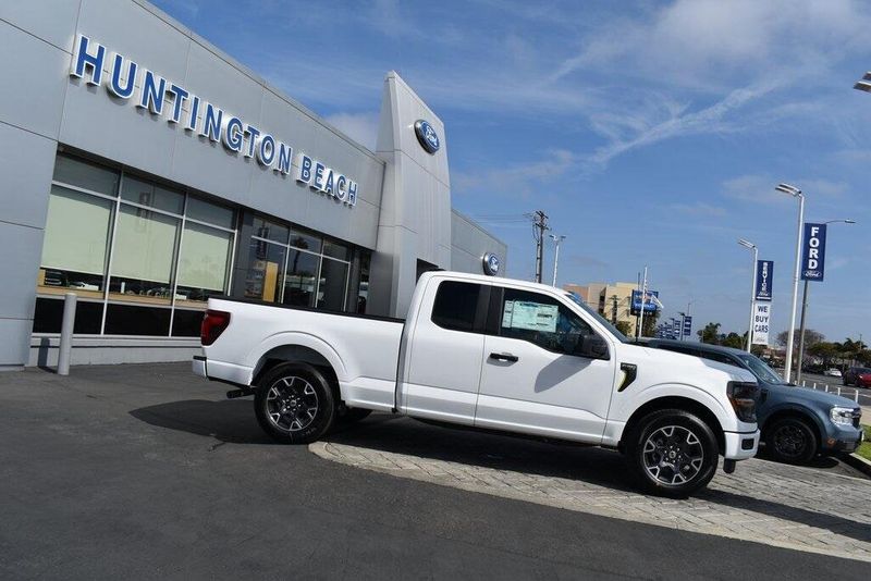 New 2025 Ford F-150 STXImage 3