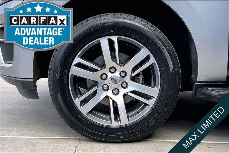 Used 2024 Ford Expedition LimitedImage 8