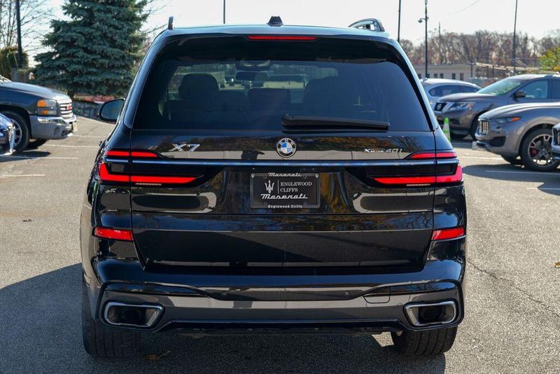 2023 Bmw X7 xDrive40i photo 4