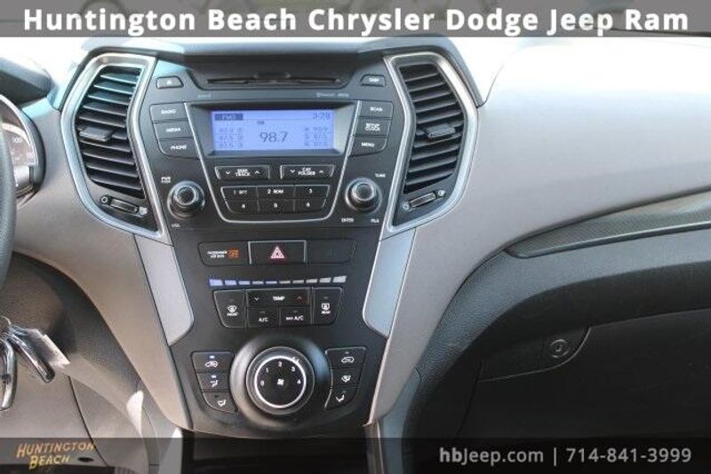 2016 Hyundai Santa Fe Sport 2.4 BaseImage 15