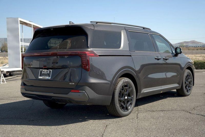 New 2026 Kia Carnival Hybrid SX PrestigeImage 7